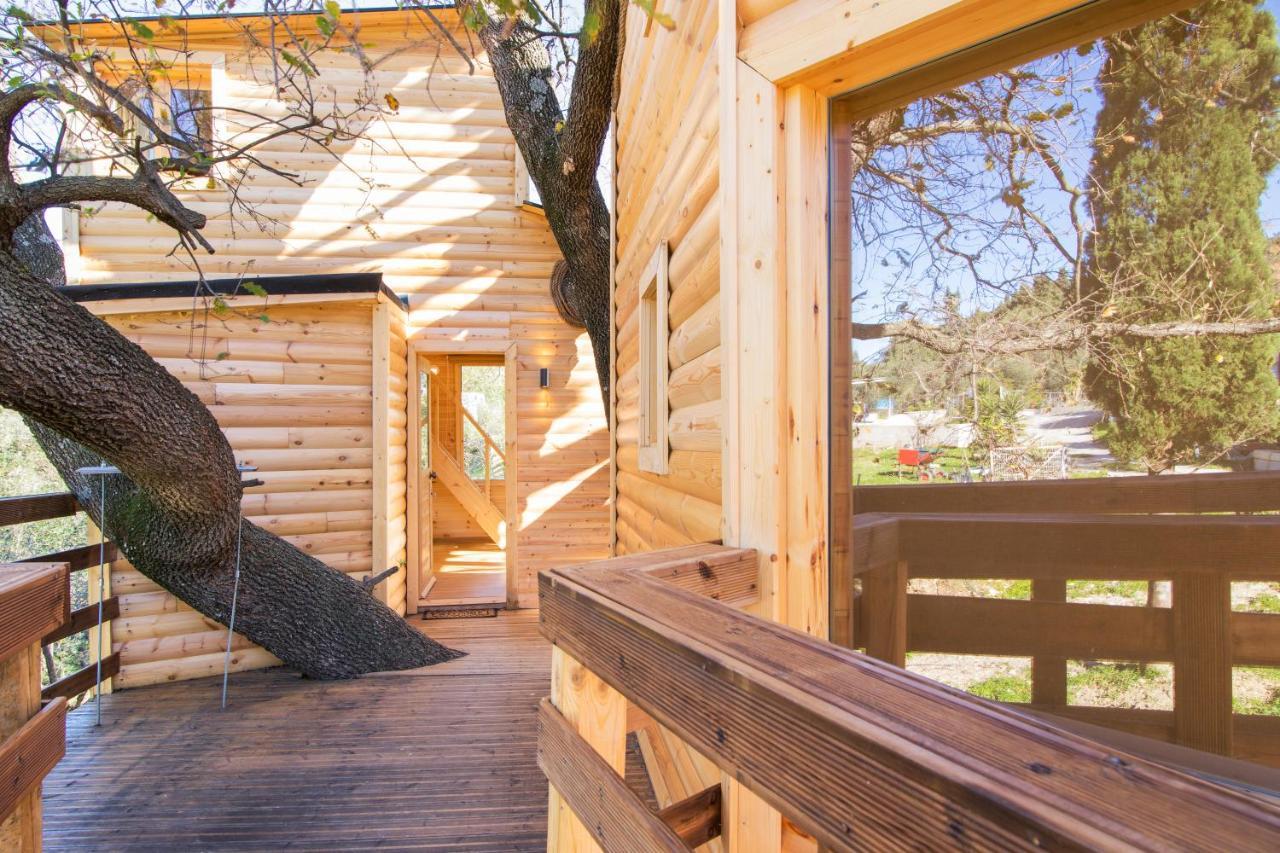 Romantic Tree House Kato Pavliana Exterior photo