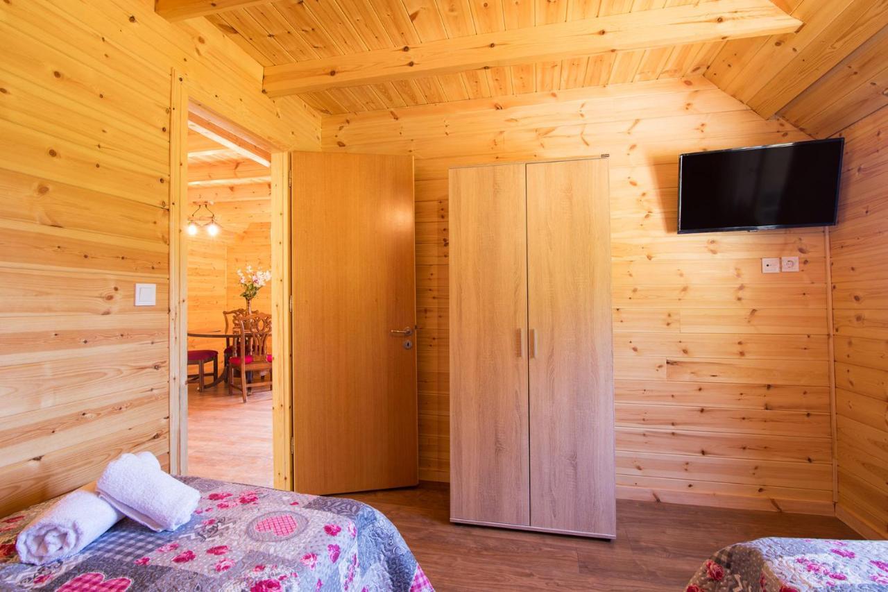 Romantic Tree House Kato Pavliana Exterior photo